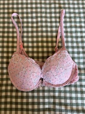 Victoria's Secret Pink Lace Push-Up Bra